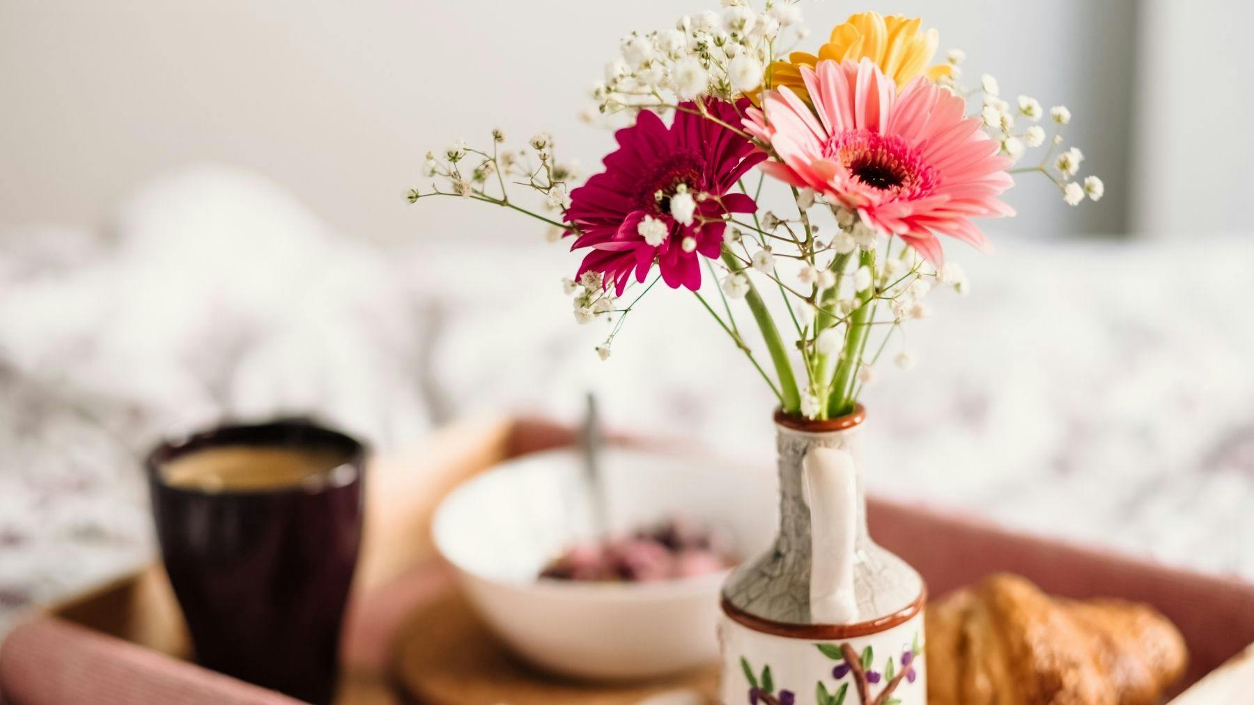 The best online flower delivery UK Home What's The Best